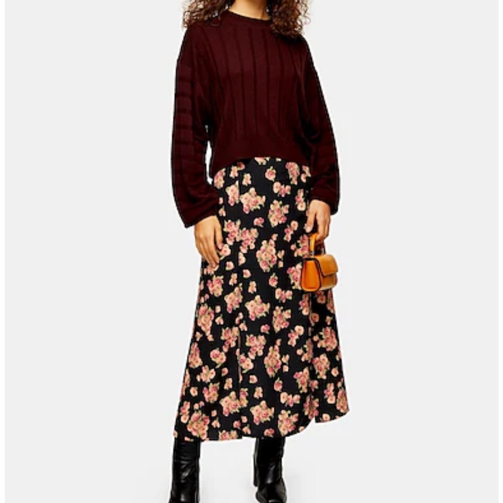 🎄NWOT Topshop floral velvet midi skirt size 6